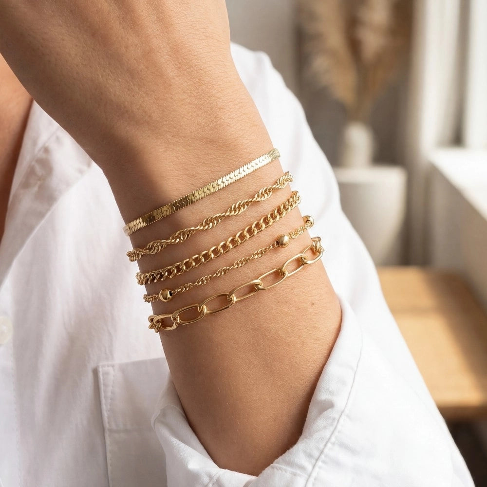 Assorted Dainty Metallic Chains Bracelet Set